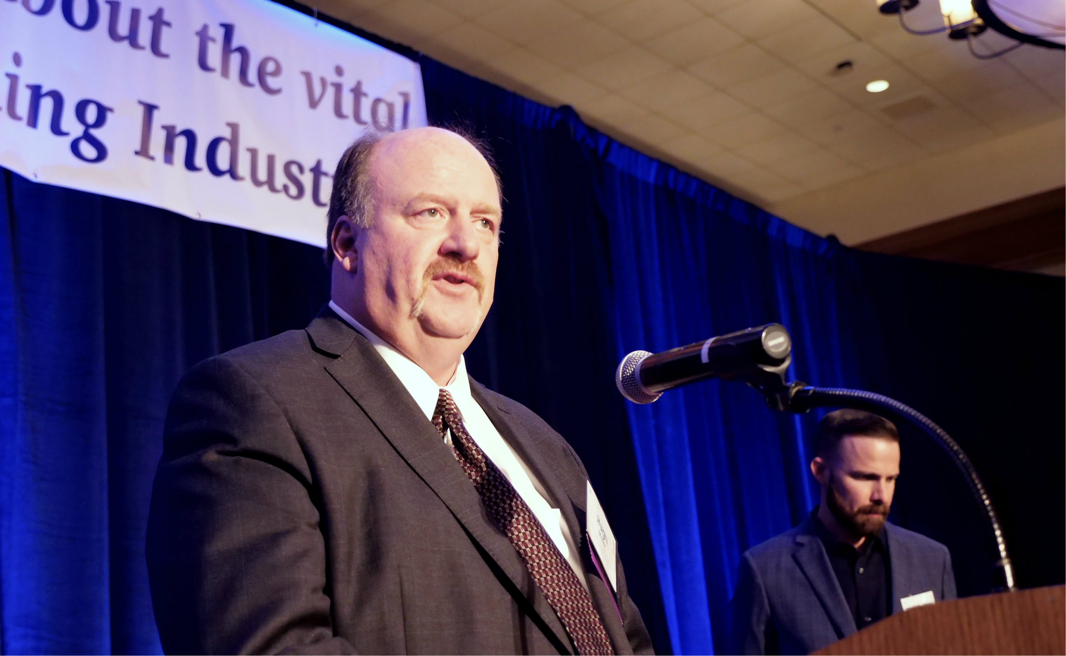 Mines Professor Hugh Miller receiving the 2018 Medal of Merit